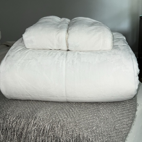 Bedsure Full/Queen Comforter Set